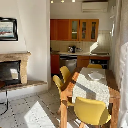Super Avec Terrasse, Centre Apartman